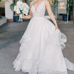 Marina Liana Wedding Dress 1105
